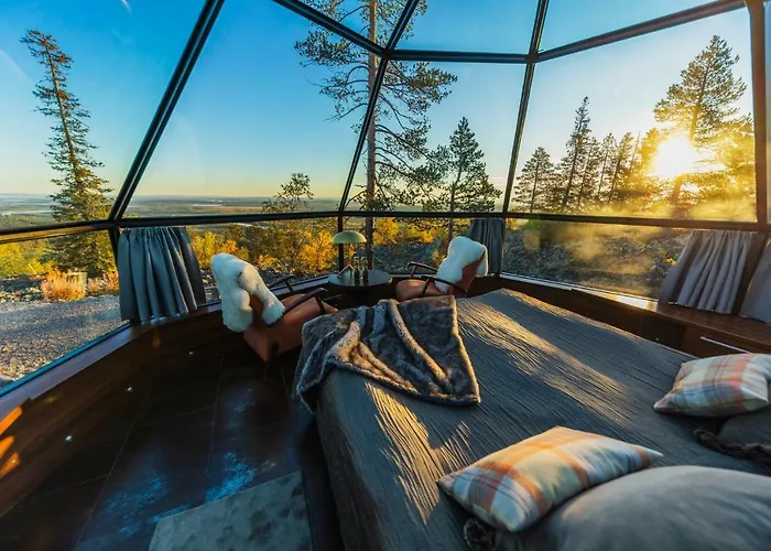 Golden Crown - Levin Iglut *